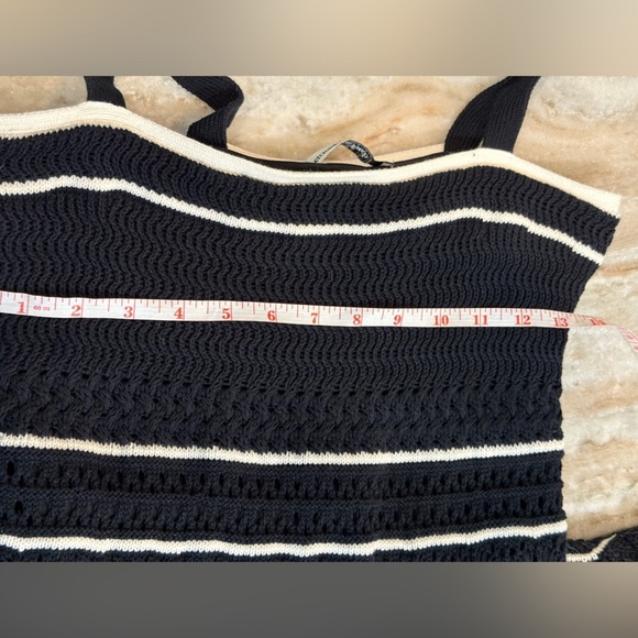 Women’s ABERCROMBIE & FITCH Black & White crocheted maxi dress- Size XS - Picture 10 of 10
